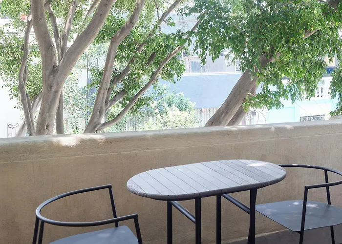 Casa Izel Roma Norte Hotel